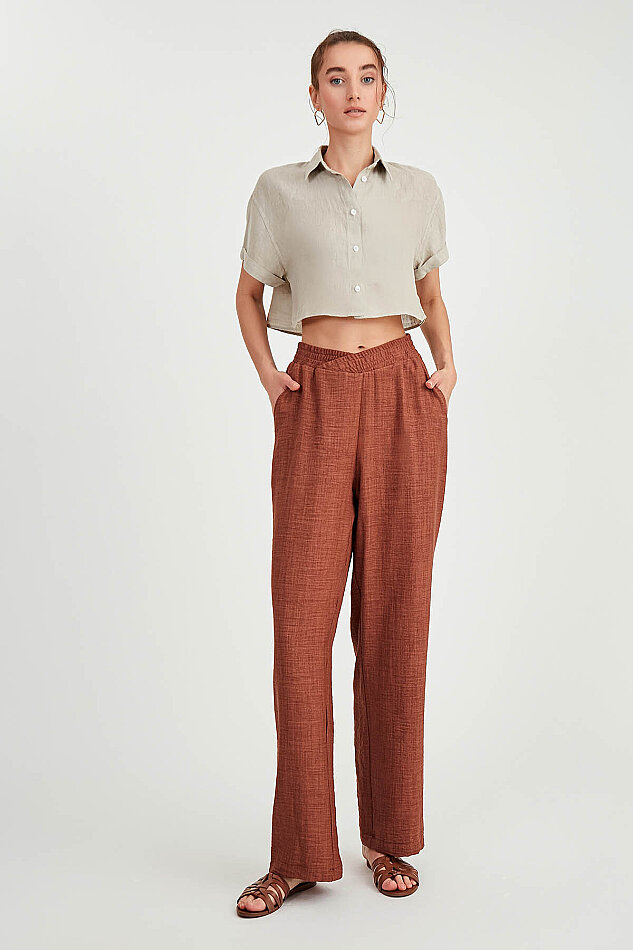 Beli Çapraz Lastik Detaylı Pantolon - 14