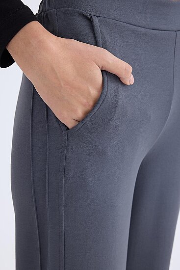 Beli Lastikli Geniş Paça Eşofman Pantolon - 2