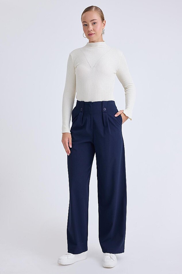 Düğme Detaylı Geniş Paça Pantolon - 7