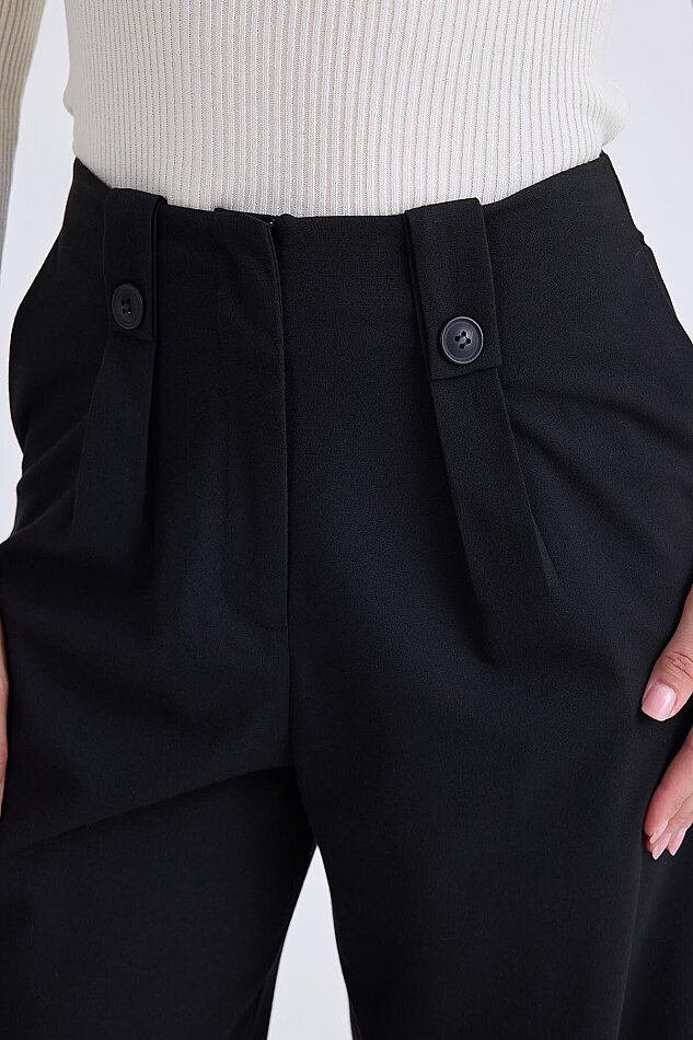 Düğme Detaylı Geniş Paça Pantolon - 11