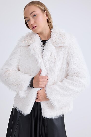 Kısa Peluş Ceket - 9