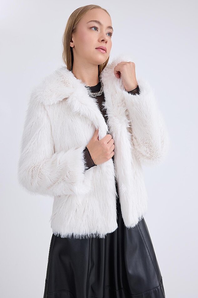Kısa Peluş Ceket - 10