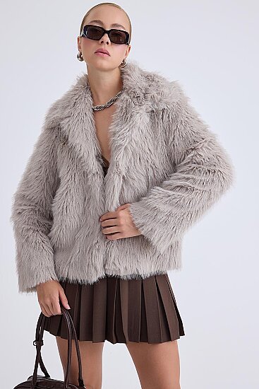 Kısa Peluş Ceket - 4