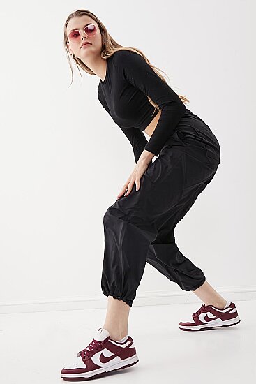 Lastik Detaylı Paraşüt Kumaş Pantolon - 18