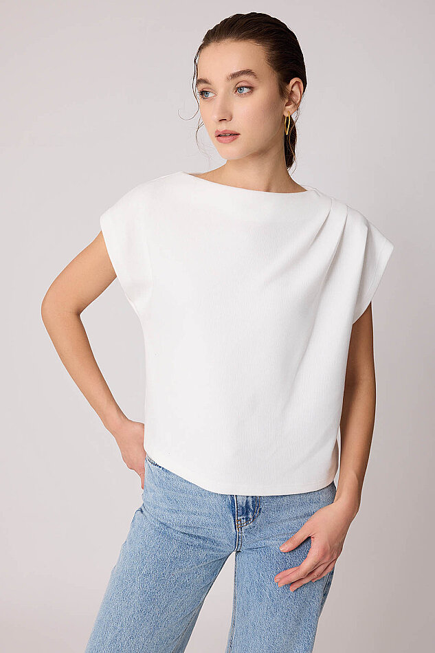 Omuz Kısmı Büzgülü Kısa Kol Triko Bluz - 12