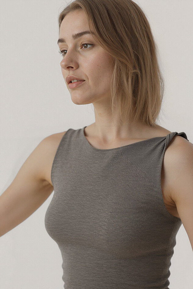 Omuzu Düğüm Detaylı Örme Elbise - 5