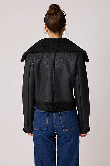 Önü Düğmeli Kürklü Crop Biker Ceket - 11