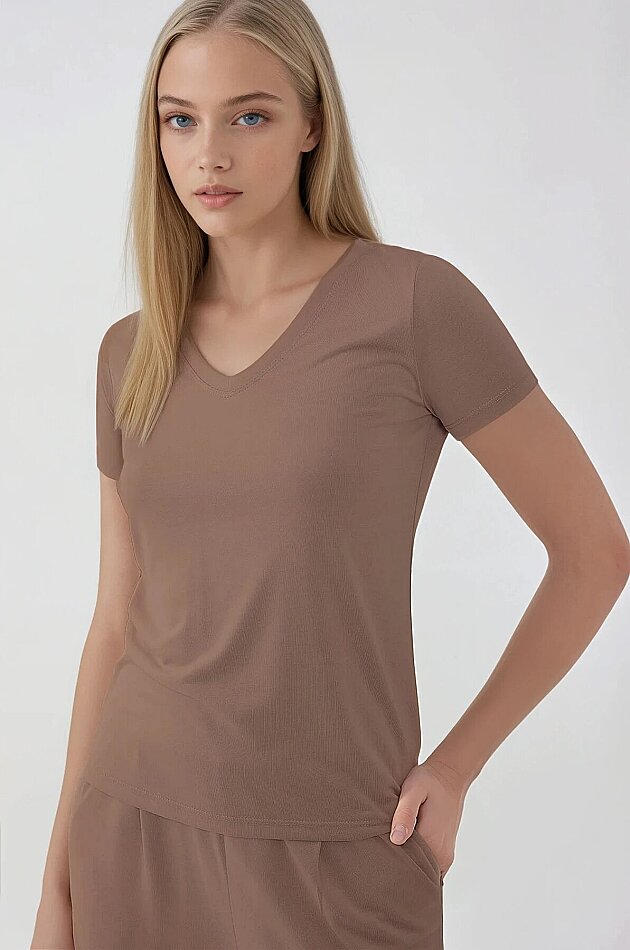 V Yaka Salaş Tişört - 23